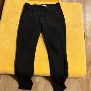 Denizen from Levi's Women's Black Skinny Jeans